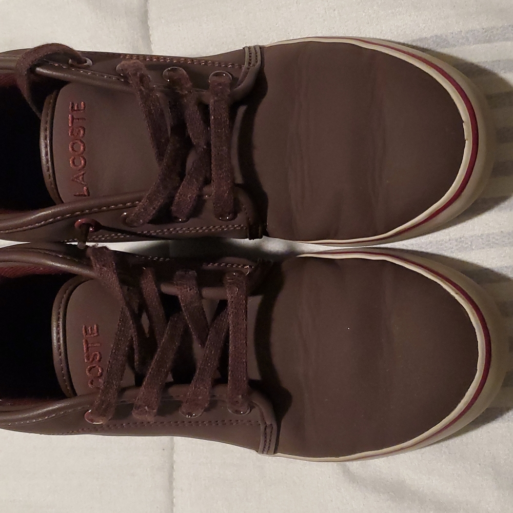 Lacoste Mid Size Shoe